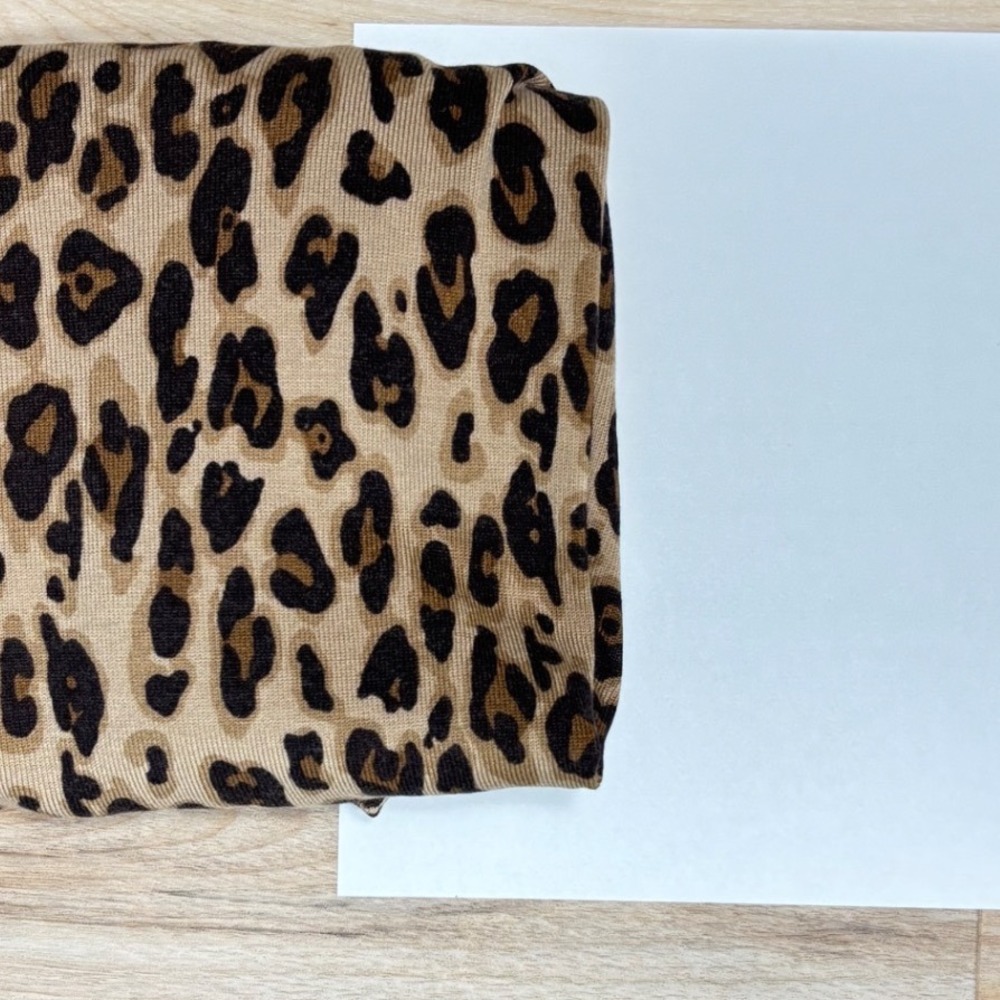 Josephine Chaus Womens Leopard Print Silk Blend Long Sleeve Sweater Java Multi M - Picture 4 of 9
